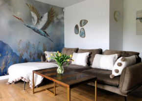 Beautiful Meadowbank Apartment with on-street parking
